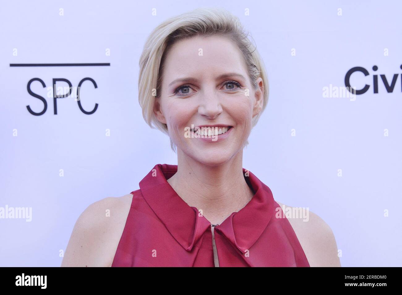 Shana Feste arrives at the "Boundaries" Los Angeles Premiere held at