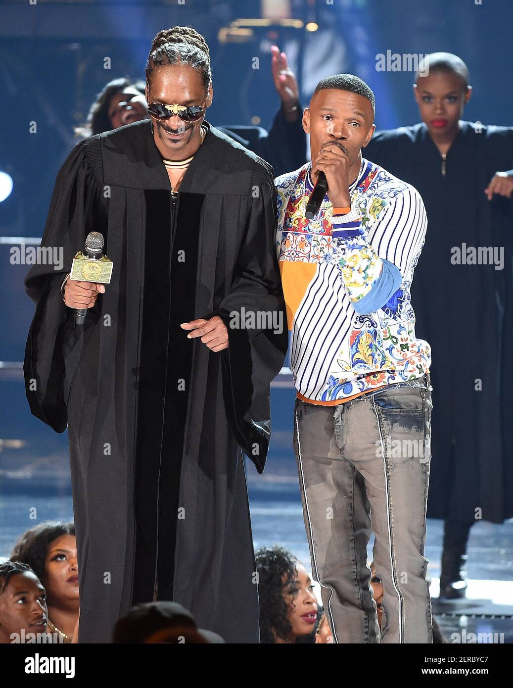 snoop dogg 2018 bet awards snoop dogg 2018 bet awards
