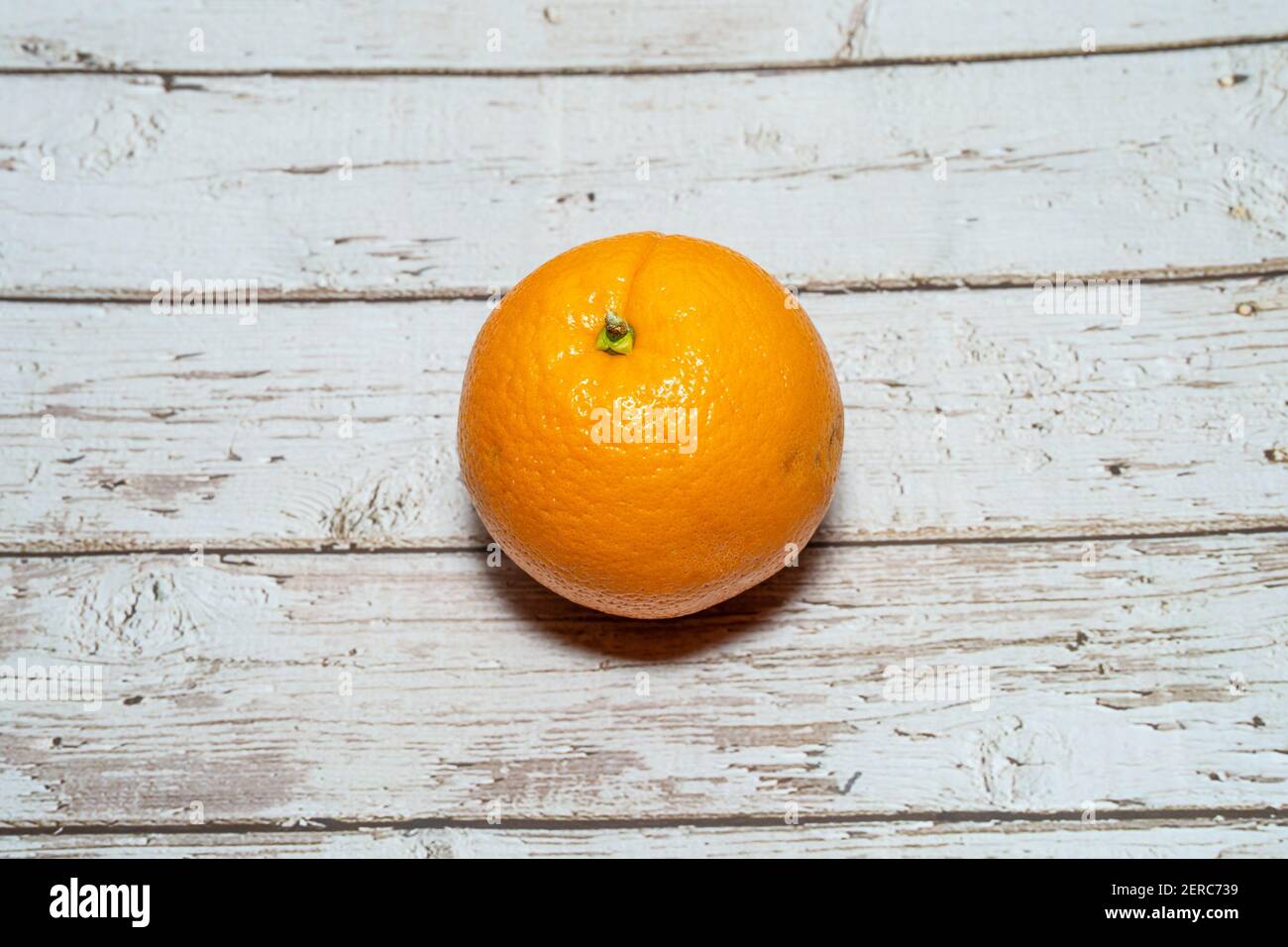 Orange is a hybrid between pomelo (Citrus maxima) and mandarin (Citrus