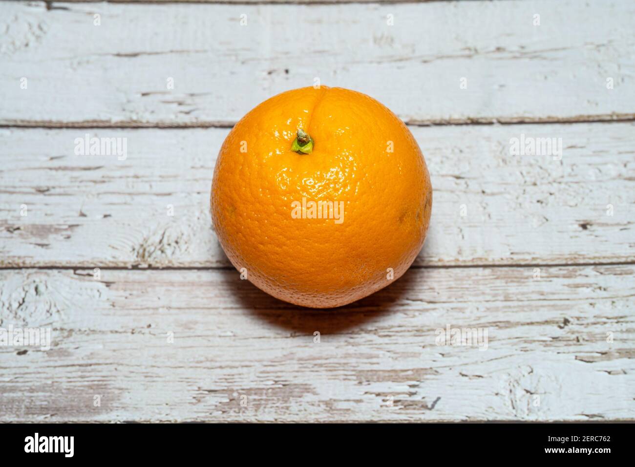 Orange is a hybrid between pomelo (Citrus maxima) and mandarin (Citrus