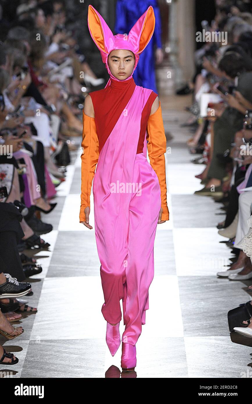 Hoyeon Jung walks on the runway during the Schiaparelli Haute