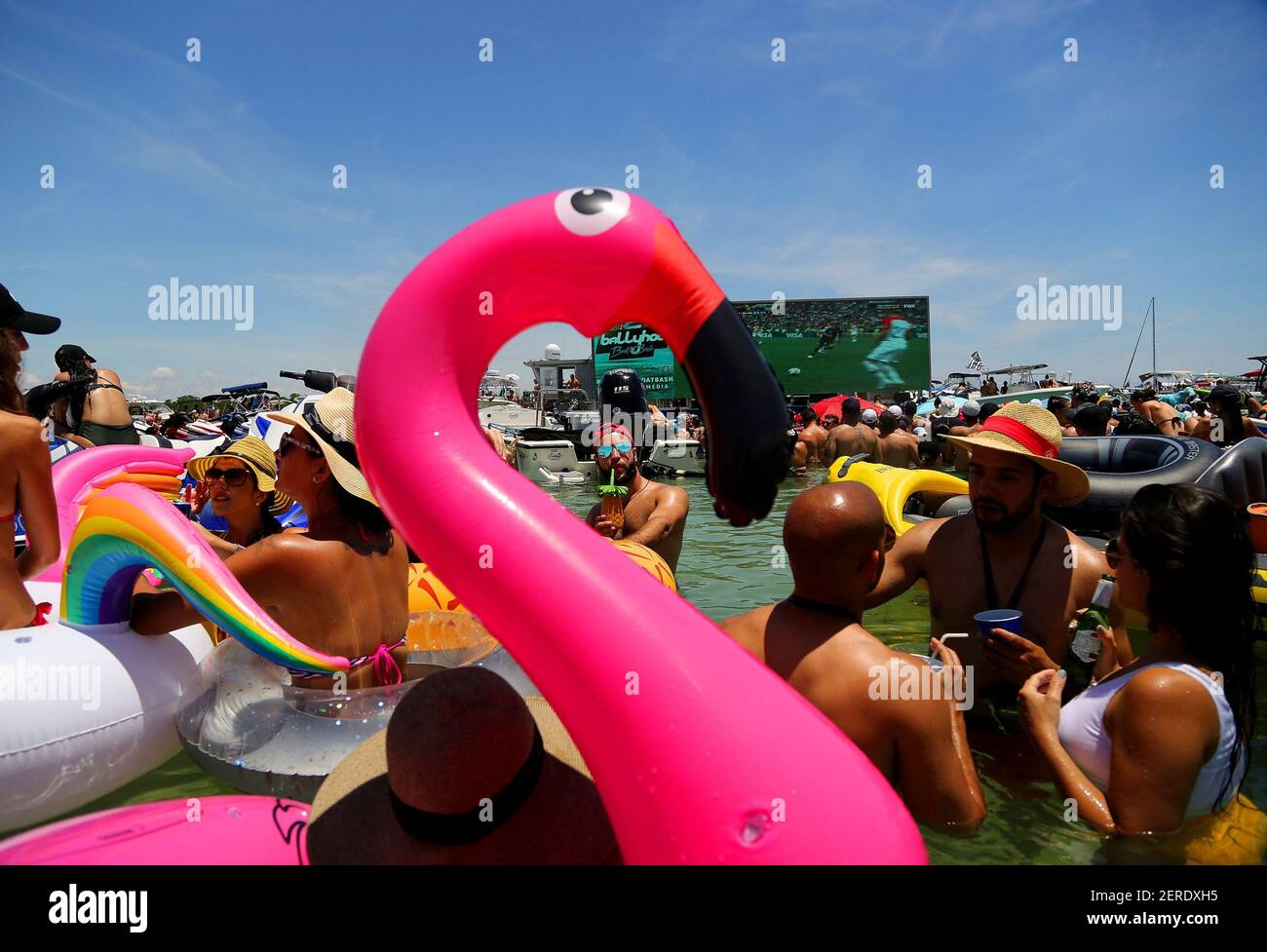 Thousands Of Soccer Fans Cool Off In The Water While Attending The Ballyhoo Boat Bash At The Haulover Sandbar On Sunday July 15 18 As France Won Its Second World Cup Title