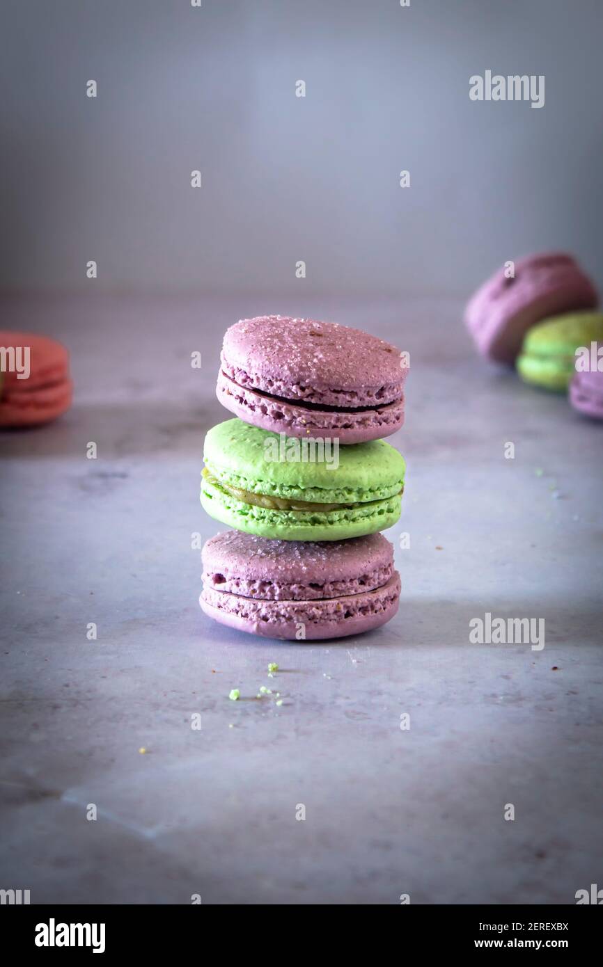 Macaron stack hi-res stock photography and images - Alamy