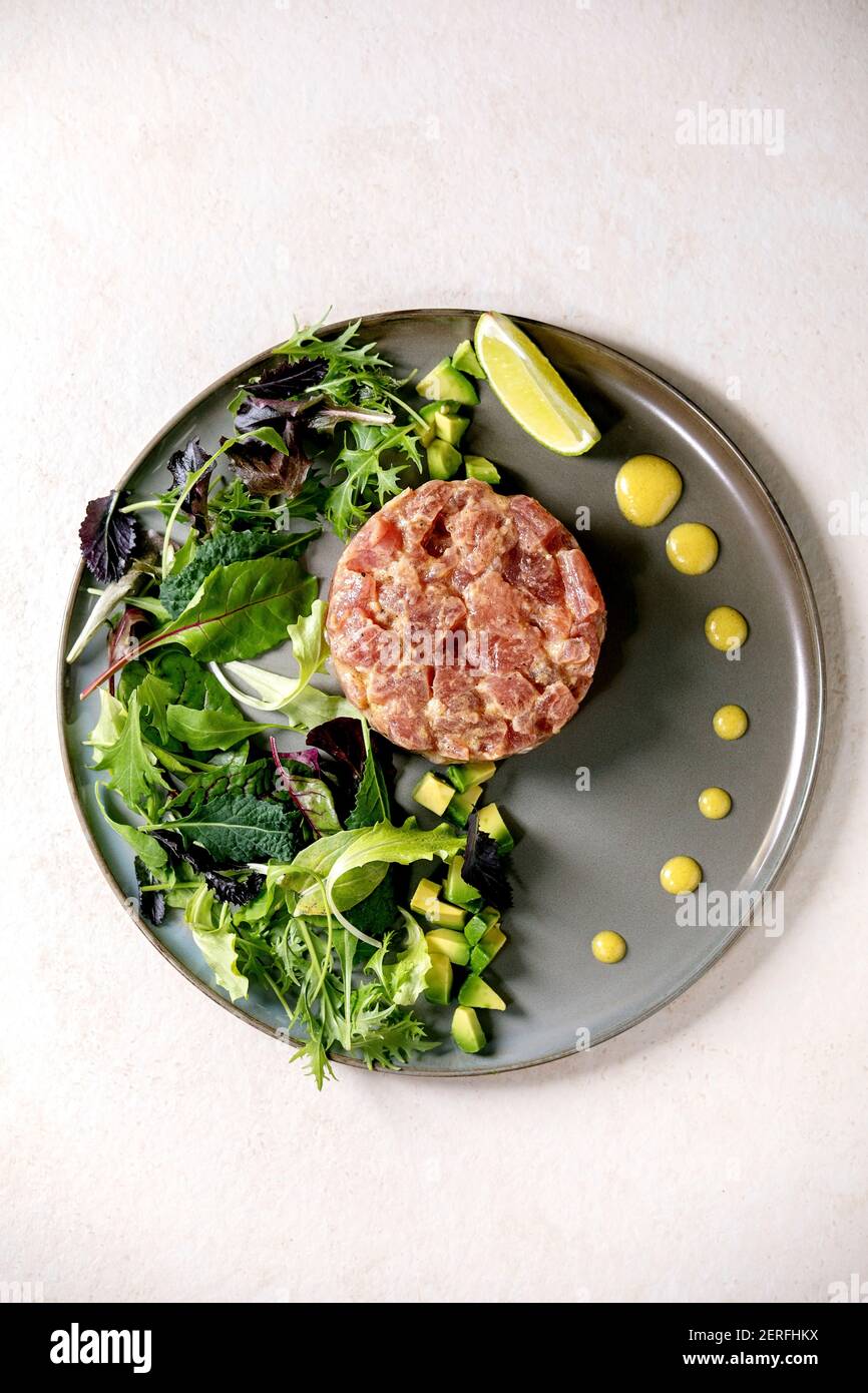 Tuna Tartare High Resolution Stock Photography and Images Alamy