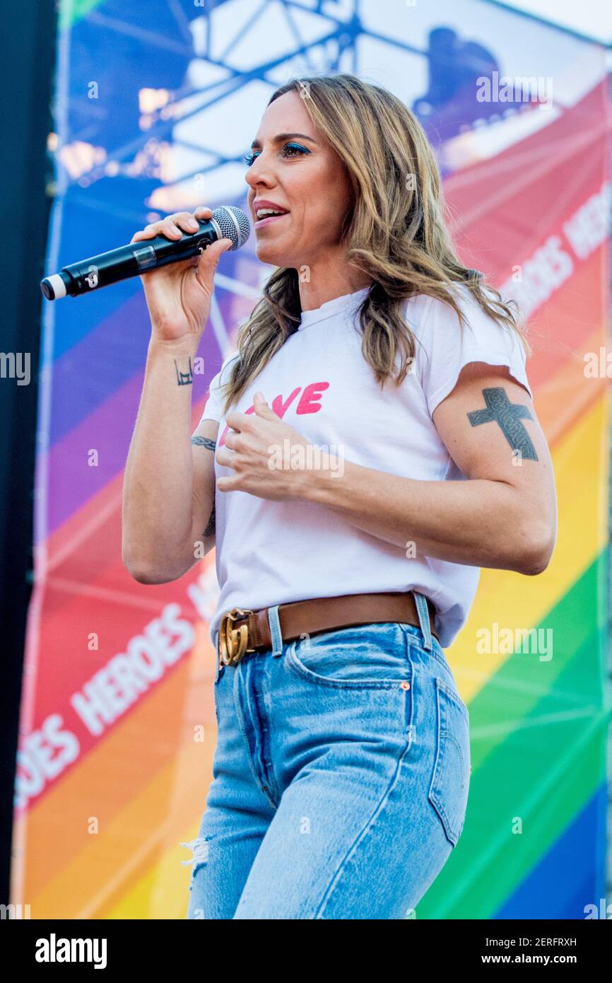 Melanie Chisholm (Mel C) performs at Closing Party Pride on the Damsquare  in Amsterdam, on the last day of GayPride 2018. (Photo by DPPA/Sipa USA  Stock Photo - Alamy, image size:866x1390