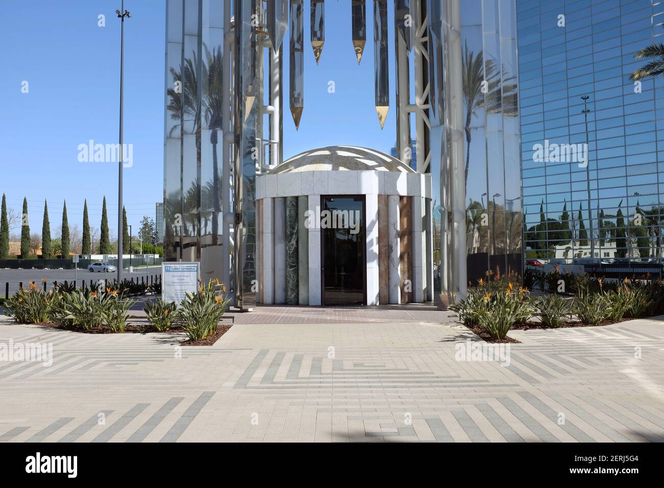 GARDEN GROVE, CALIFORNIA - 25 FEB 2021: Crystal Cathedral Prayer Chapel at the base of the Bell Tower. Stock Photo