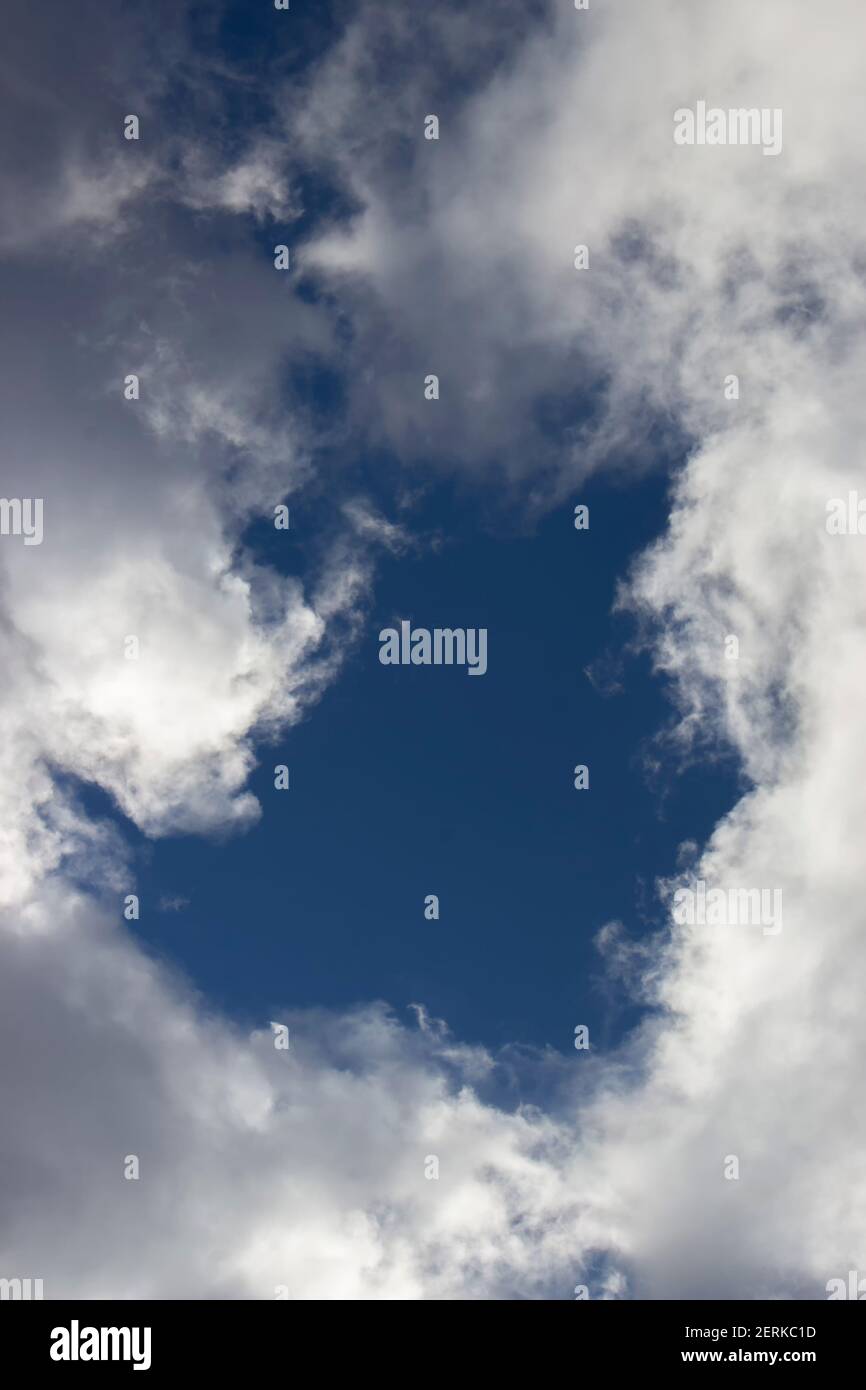 Parted clouds hi-res stock photography and images - Alamy