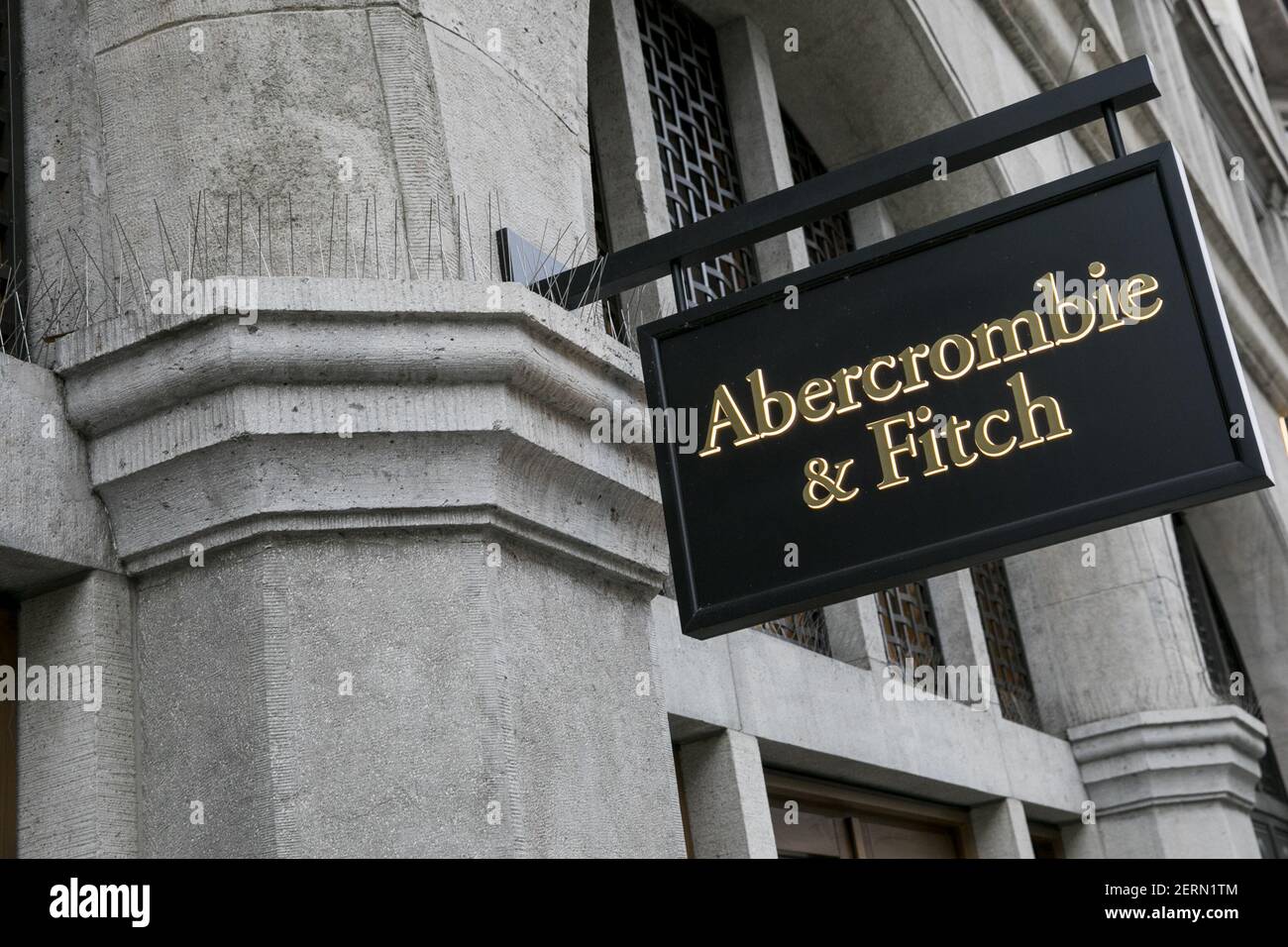 abercrombie and fitch germany