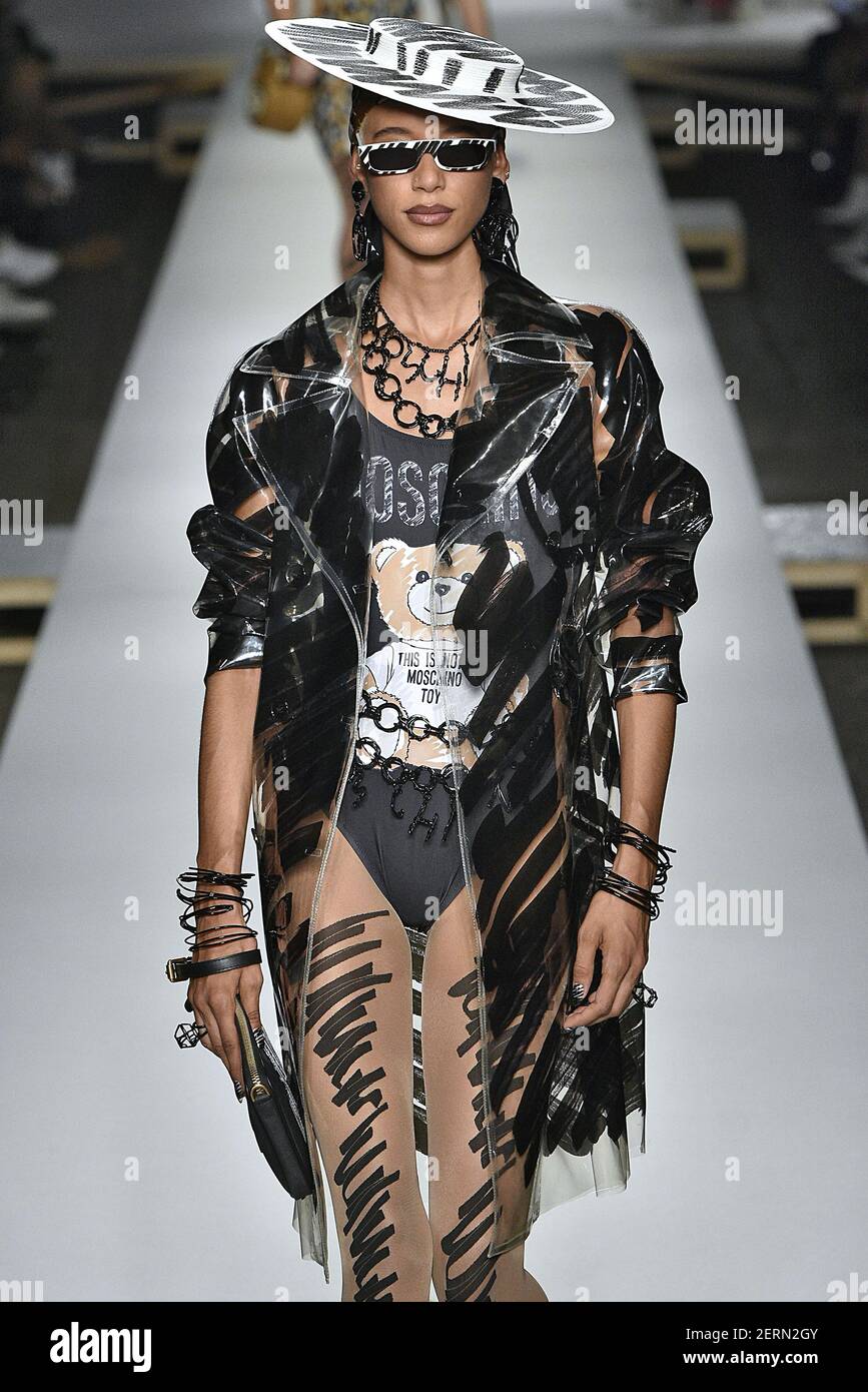 Dilone walks on the runway during the Moschino Fashion show during Milan Fashion  Week Spring Summer 2019 held in Milan, Italy on September 20, 2018. (Photo  by Jonas Gustavsson/Sipa USA Stock Photo - Alamy