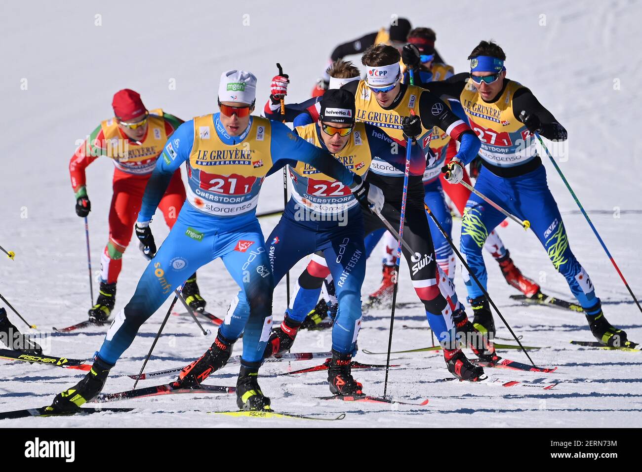 Oberstdorf, Deutschland. 28th Feb, 2021. all together, crowd, runners. Cross  country men team sprint, cross-country skiing, men. FIS Nordic World Ski  Championships 2021 in Oberstdorf from 22.02.-07.03.2021. | usage worldwide  Credit: dpa/Alamy