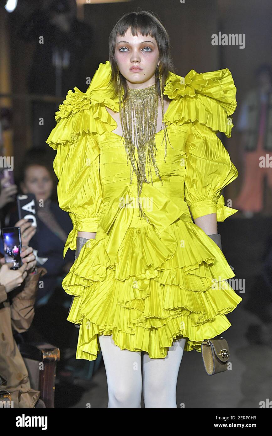 Model walks on the runway during the Gucci Fashion Show during Paris  Fashion Week Spring Summer 2019 held in Paris, France on September 24,  2018. (Photo by Jonas Gustavsson/Sipa USA Stock Photo - Alamy