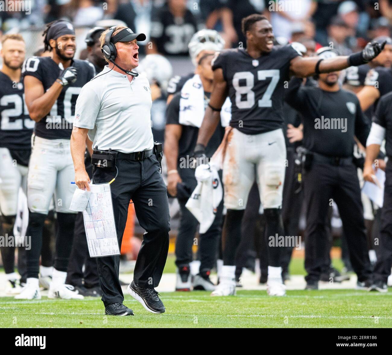 September 30, 2018: Oakland Raiders head coach Jon Gruden reacts to a ...