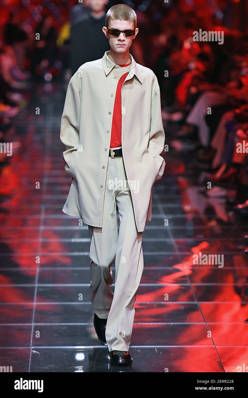 Model Huub walks on the runway during the Balenciaga Fashion Show during  Paris Fashion Week Spring Summer 2019 held in Paris, France on September  30, 2018. (Photo by Jonas Gustavsson/Sipa USA Stock