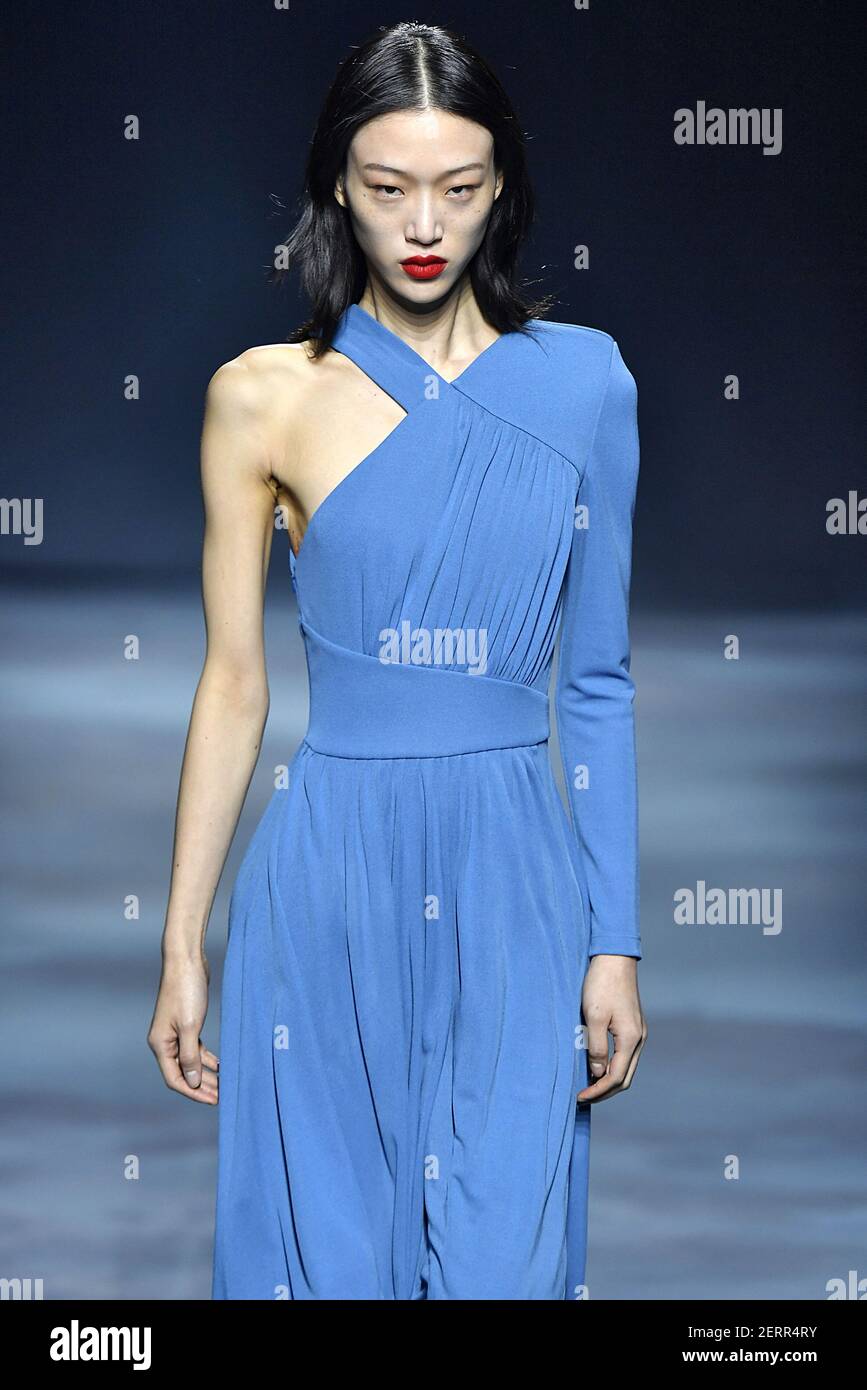 Sora Choi walks on the runway during the Versace Fashion show during Milan  Fashion Week Spring Summer 2019 held in Milan, Italy on September 22, 2018.  (Photo by Jonas Gustavsson/Sipa USA Stock