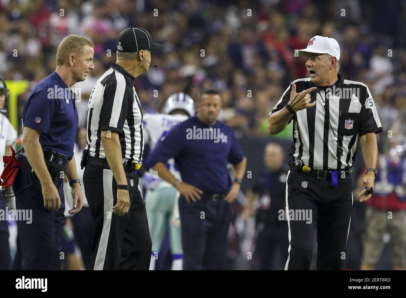 Denver, United States. 10th Sep, 2023. NFL Referee Bill Vinovich (52)  signals for a first down during the NFL regular season game between the Las  Vegas Raiders and Denver Broncos at Empower