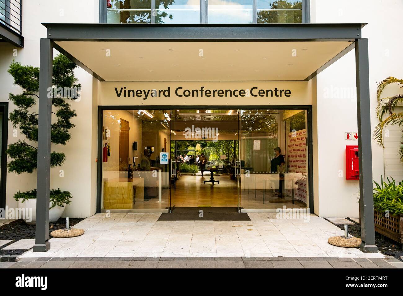 Cape Town, South Africa - February 24, 2021: Exterior entrance to Vineyard  Hotel and Conference Centre Stock Photo - Alamy