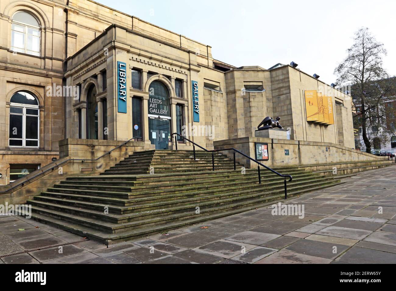 Entrance to Leeds city art gallery and library Stock Photo
