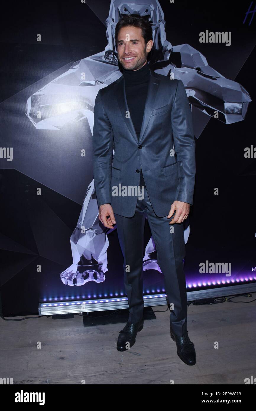 Sebastian Rulli poses for photos during the red carpet of Humblot ...