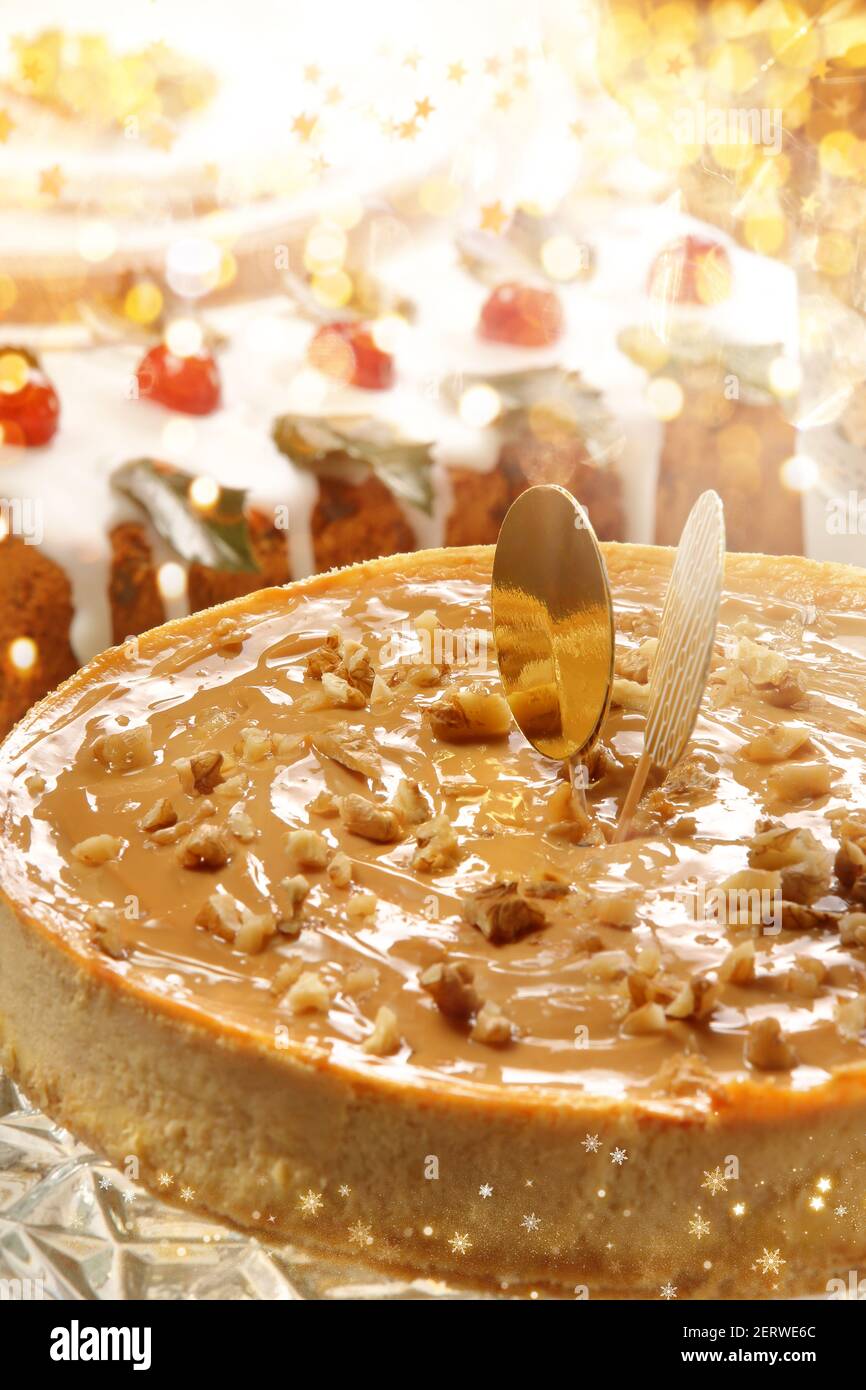 Christmas cheesecake with caramel glaze and nuts Stock Photo Alamy