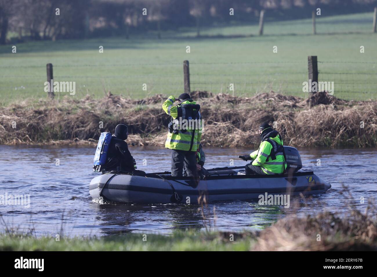 Divers at Ardreigh Lock outside Athy, Co Kildare as the search continues  for a man gone missing after a young child was rescued during a kayaking  incident on Sunday evening. An alarm