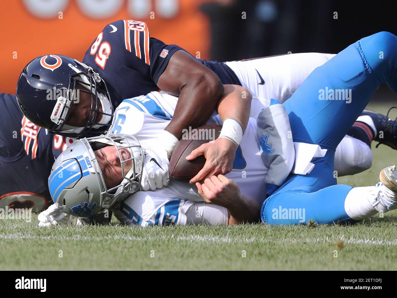 Chicago, United States. 13th Dec, 2020. Chicago Bears inside linebacker  Roquan Smith (58) sacks Houston Texans quarterback AJ McCarron (2) in the  third quarter at Soldier Field in Chicago on Sunday, December