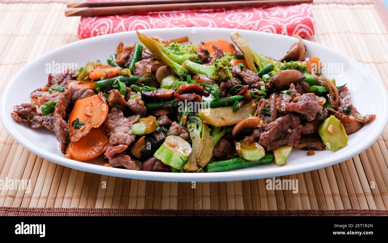 spicy beef stir fry with vegetables, a ketogenic diet meal Stock Photo