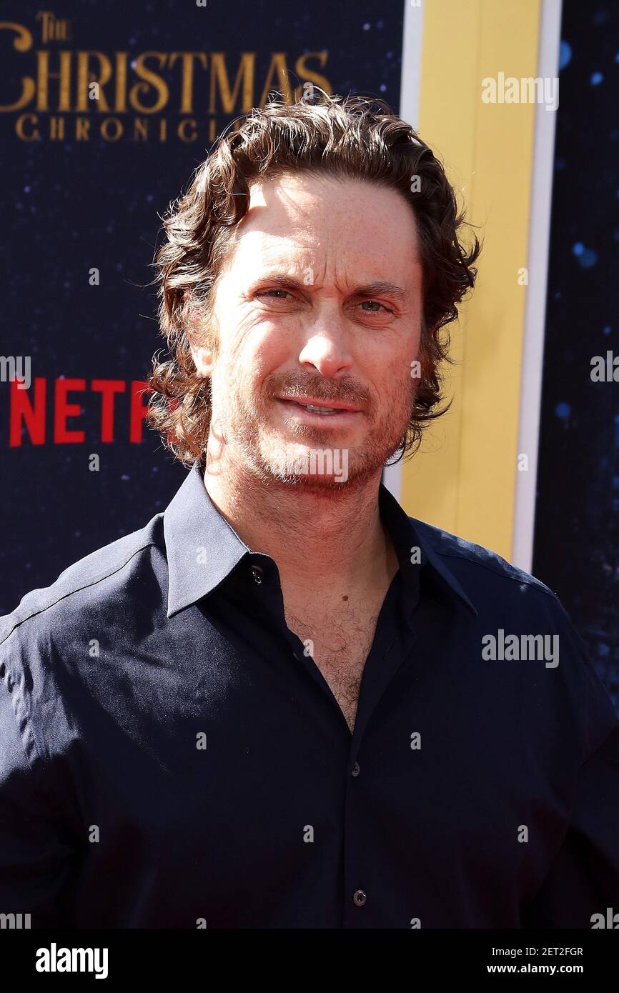 Oliver Hudson attends the Los Angeles Premiere 'The Christmas