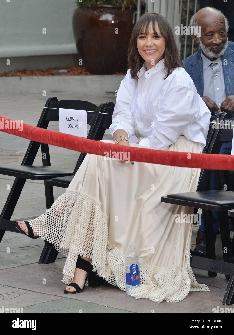 Rashida Jones At Her Father Quincy Jones' Hand & Footprint Ceremony ...