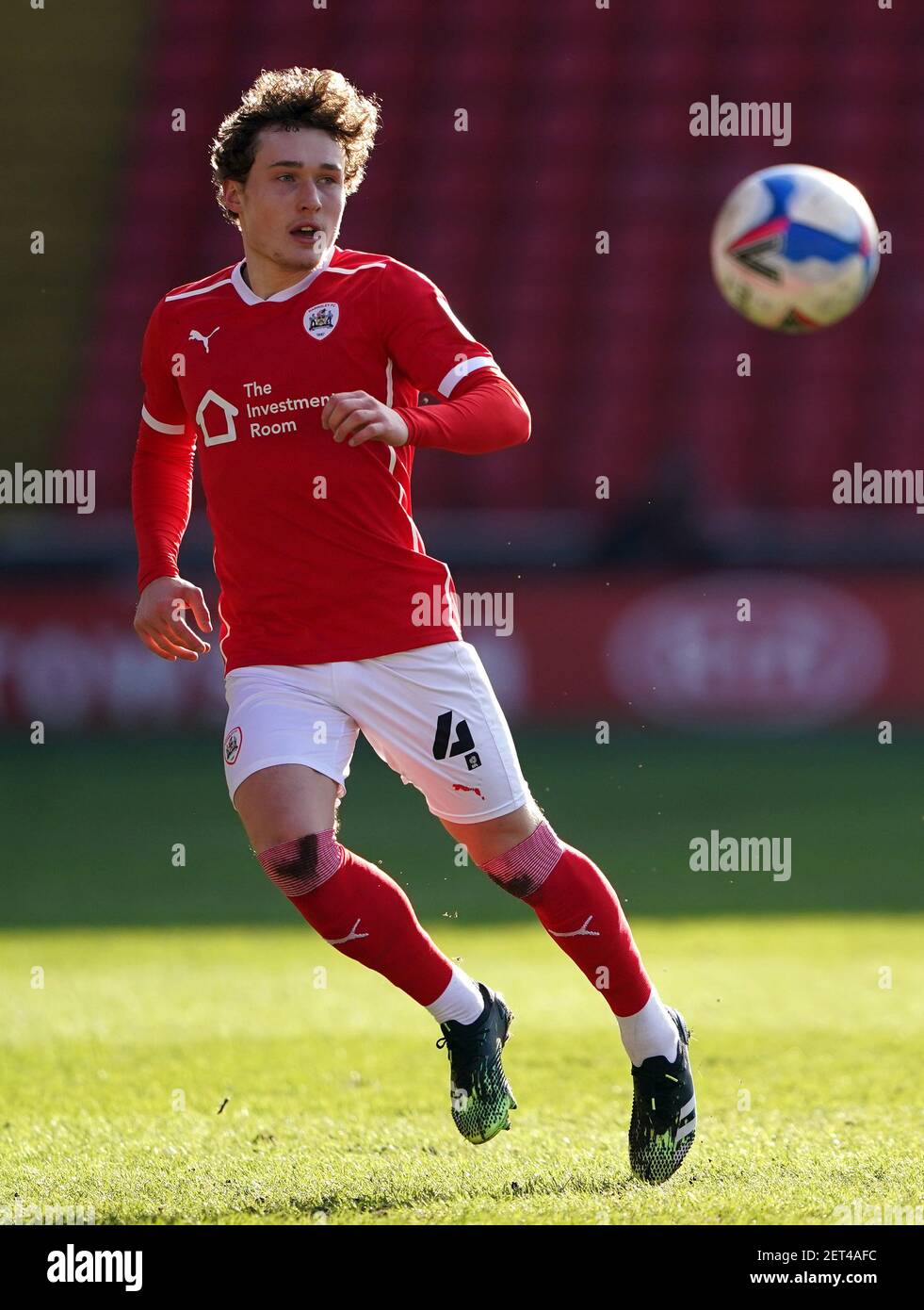 Barnsley's Callum Styles during the Sky Bet Championship match at Oakwell, Barnsley. Picture date: Saturday February 27, 2021. Stock Photo