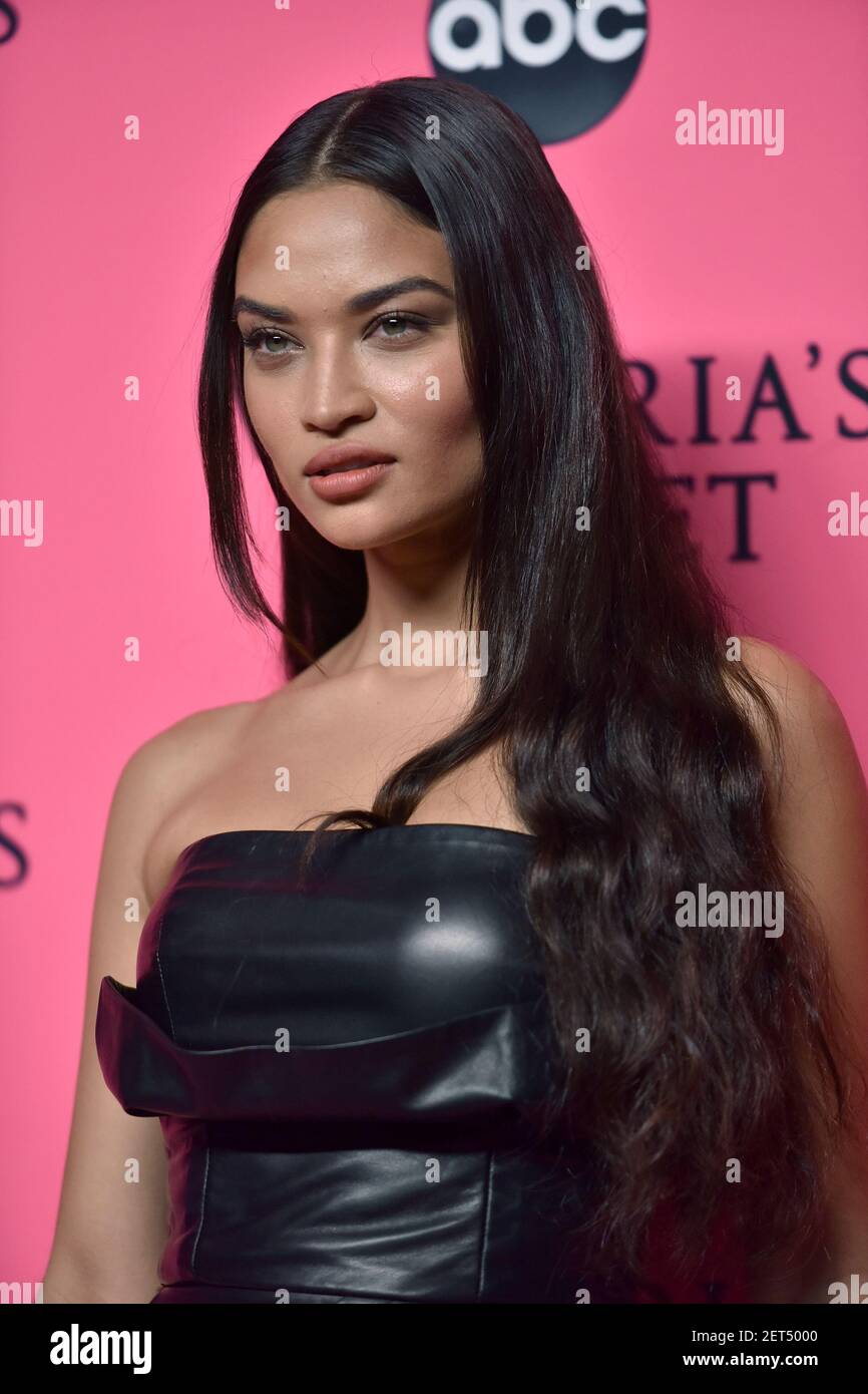 Model Shanina Shaik attends the 2018 Victoria's Secret Fashion Show