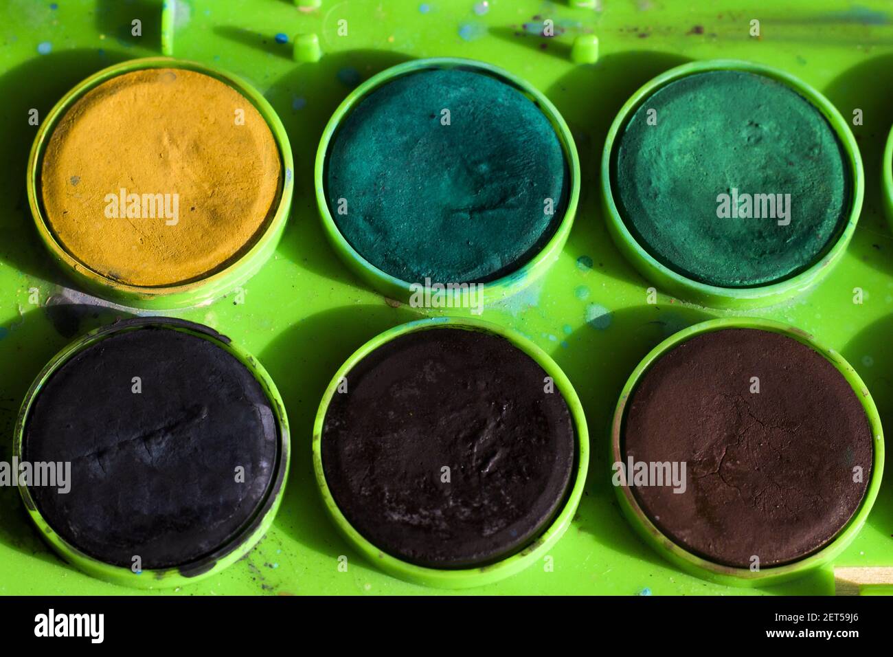 Set pastel acrylic paints hi-res stock photography and images - Alamy