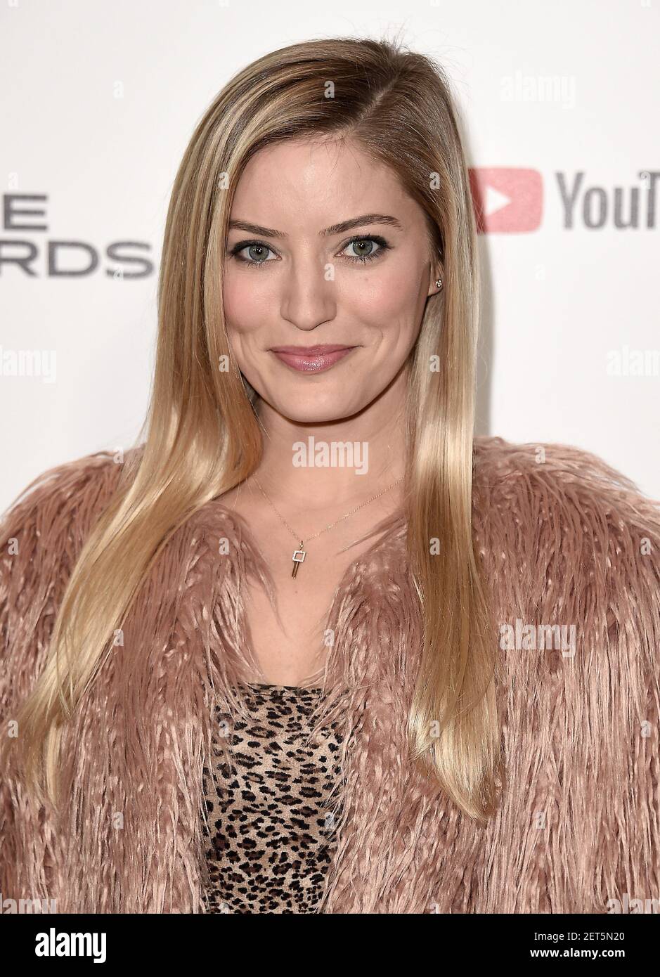 LOS ANGELES - DECEMBER 6: Justine Ezarik attends the 2018 Game Awards