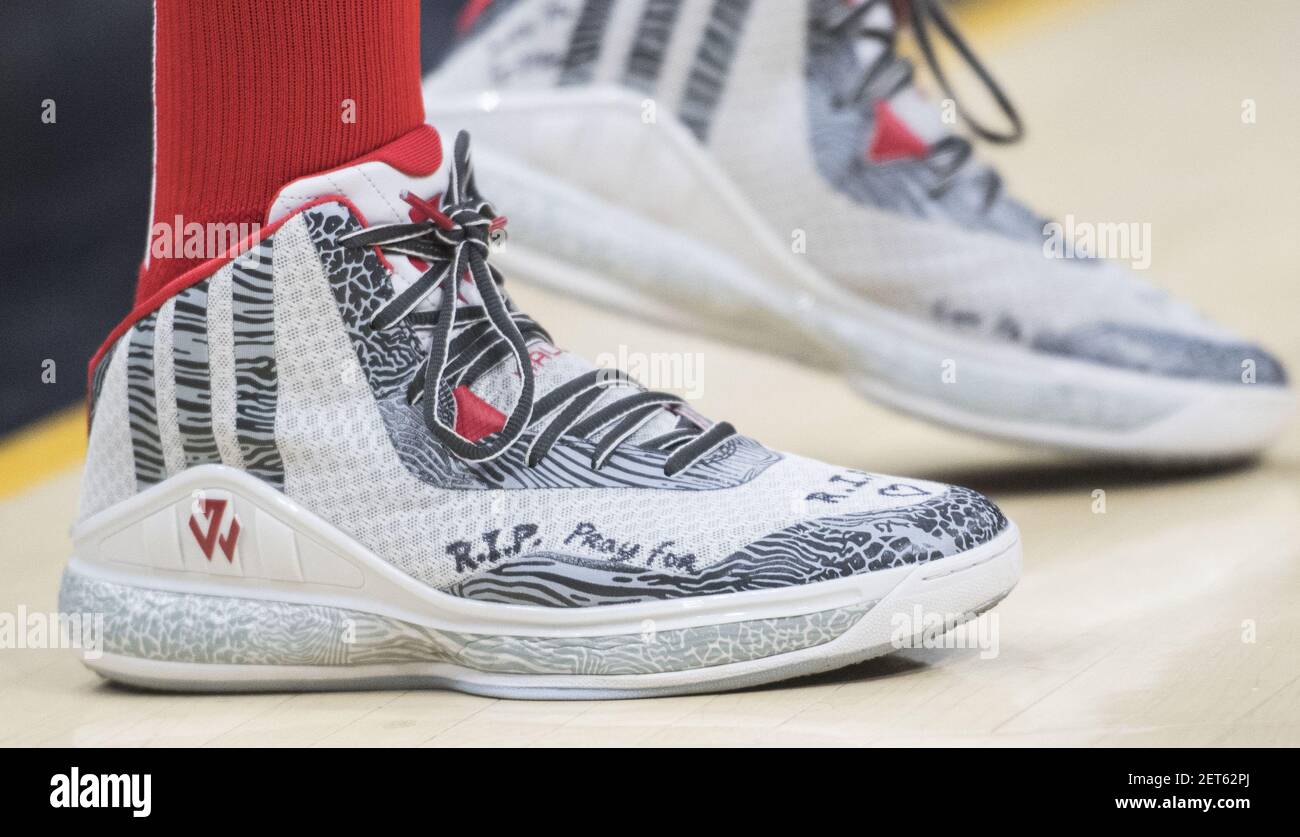 john wall shoes 2018