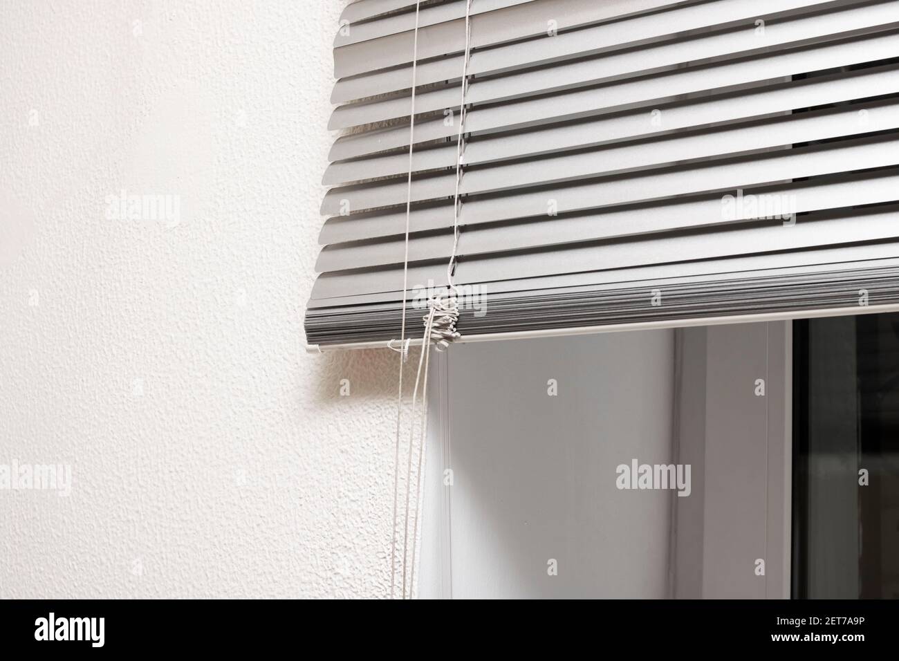 Office Window Flaps Close up office roller blinds hi-res stock photography and images - Alamy