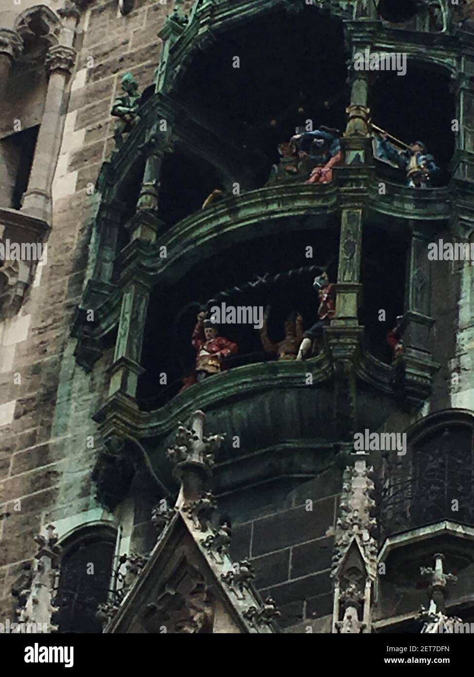 The twicedaily glockenspiel show, depicting a reallife 1568 royal