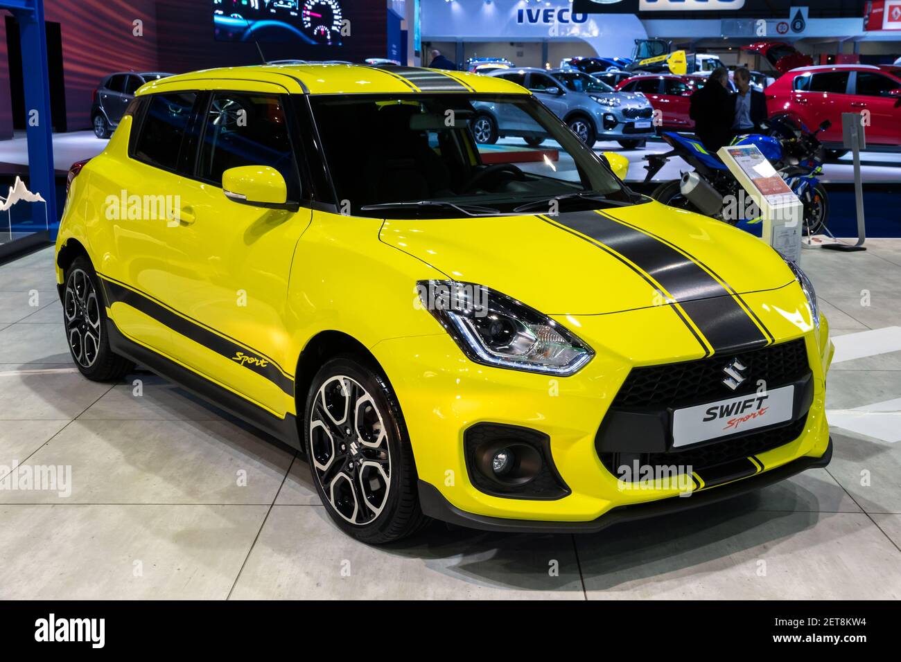 Suzuki swift sport hi-res stock photography and images - Alamy
