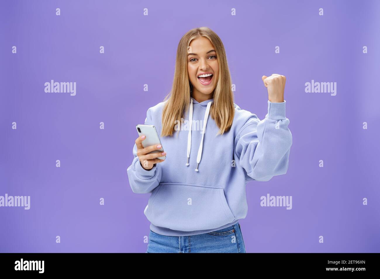 Cute chubby blonde woman hi-res stock photography and images - Page 4 -  Alamy