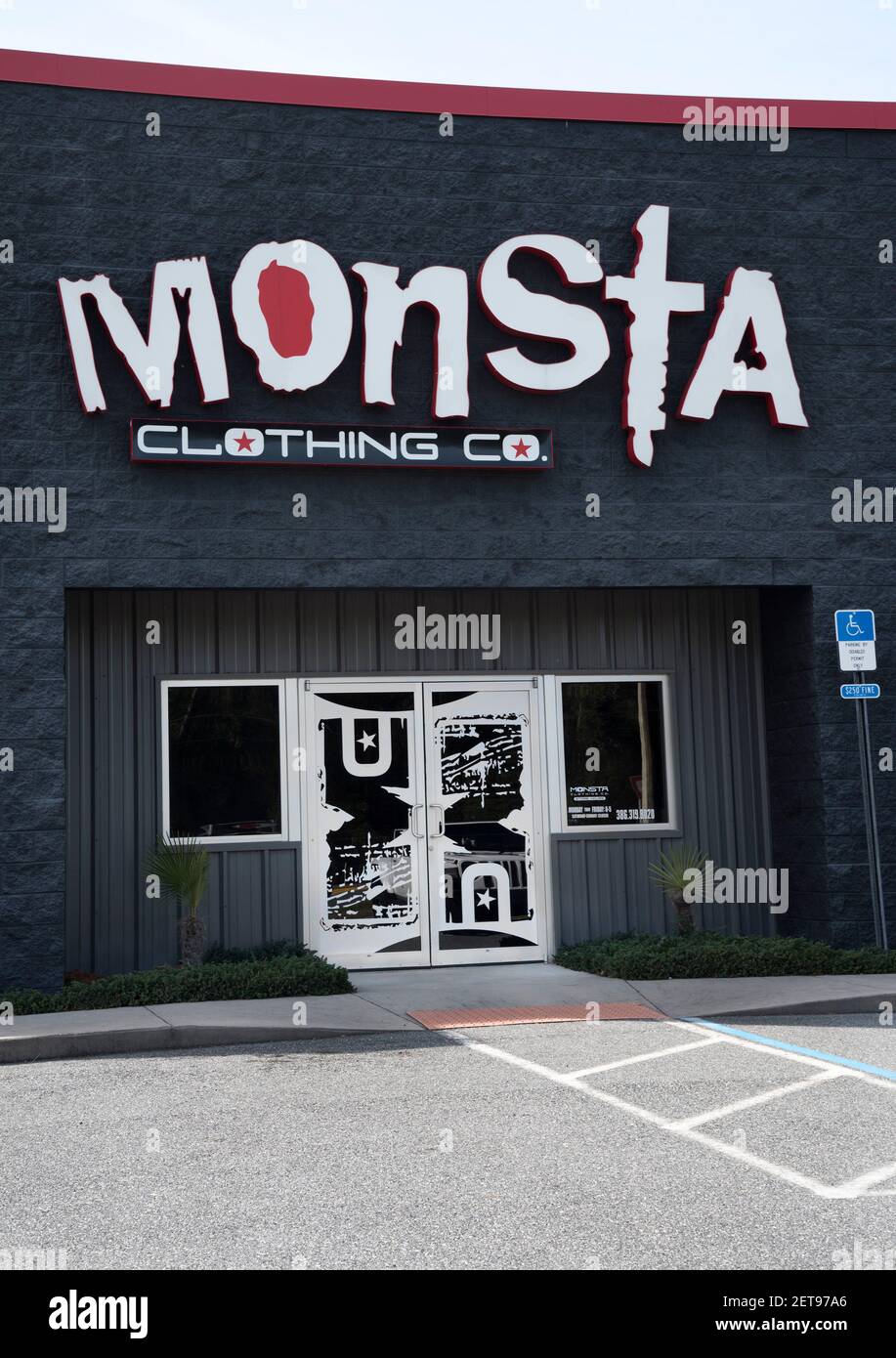 MONSTA Clothing Co. produces hard-core bodybuilding clothes, powerlifting gear, weightlifting shirts, (MMA) mixed martial arts fight wear ,for all. Stock Photo