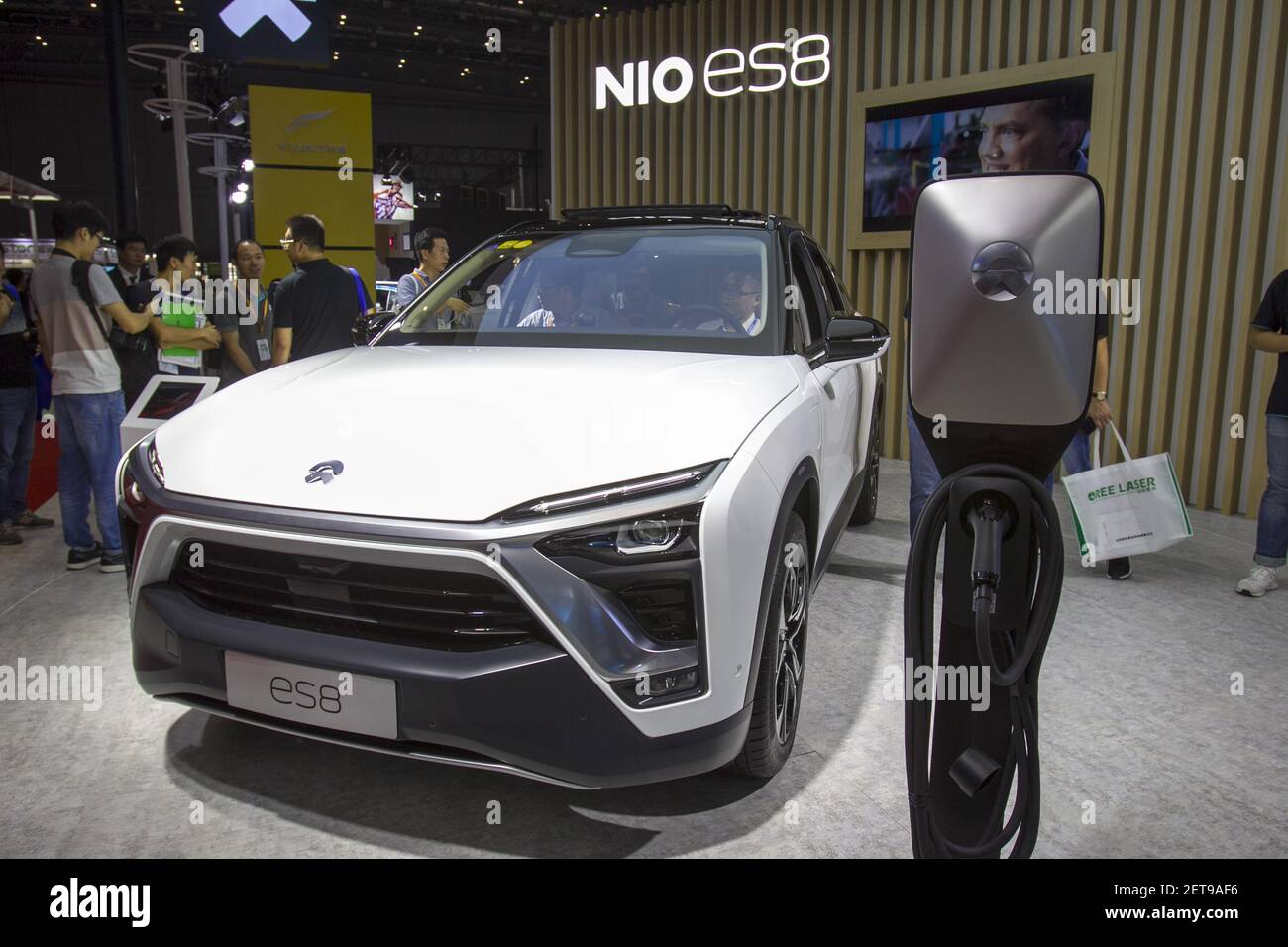 Nio 2024 es8 usa