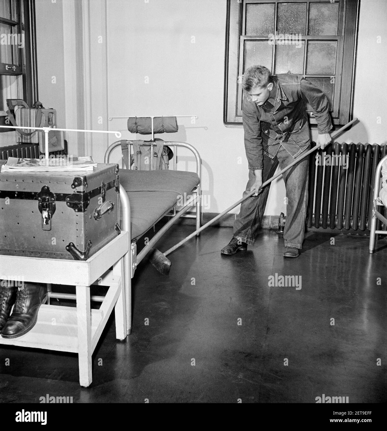 Army barracks in fort Black and White Stock Photos & Images Alamy