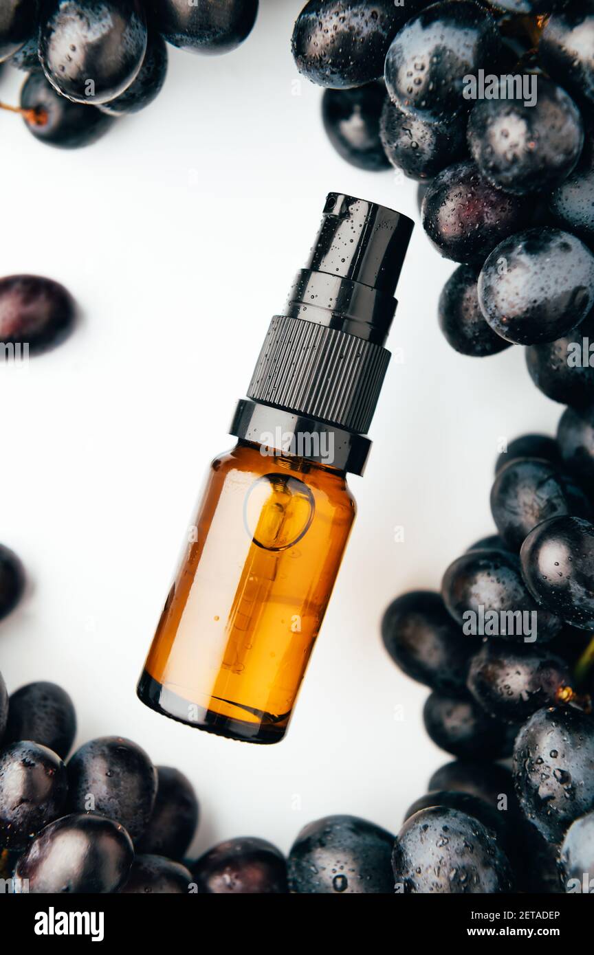 Grape Seed Oil. Pure, Natural, Aromatherapy Stock Photo Alamy