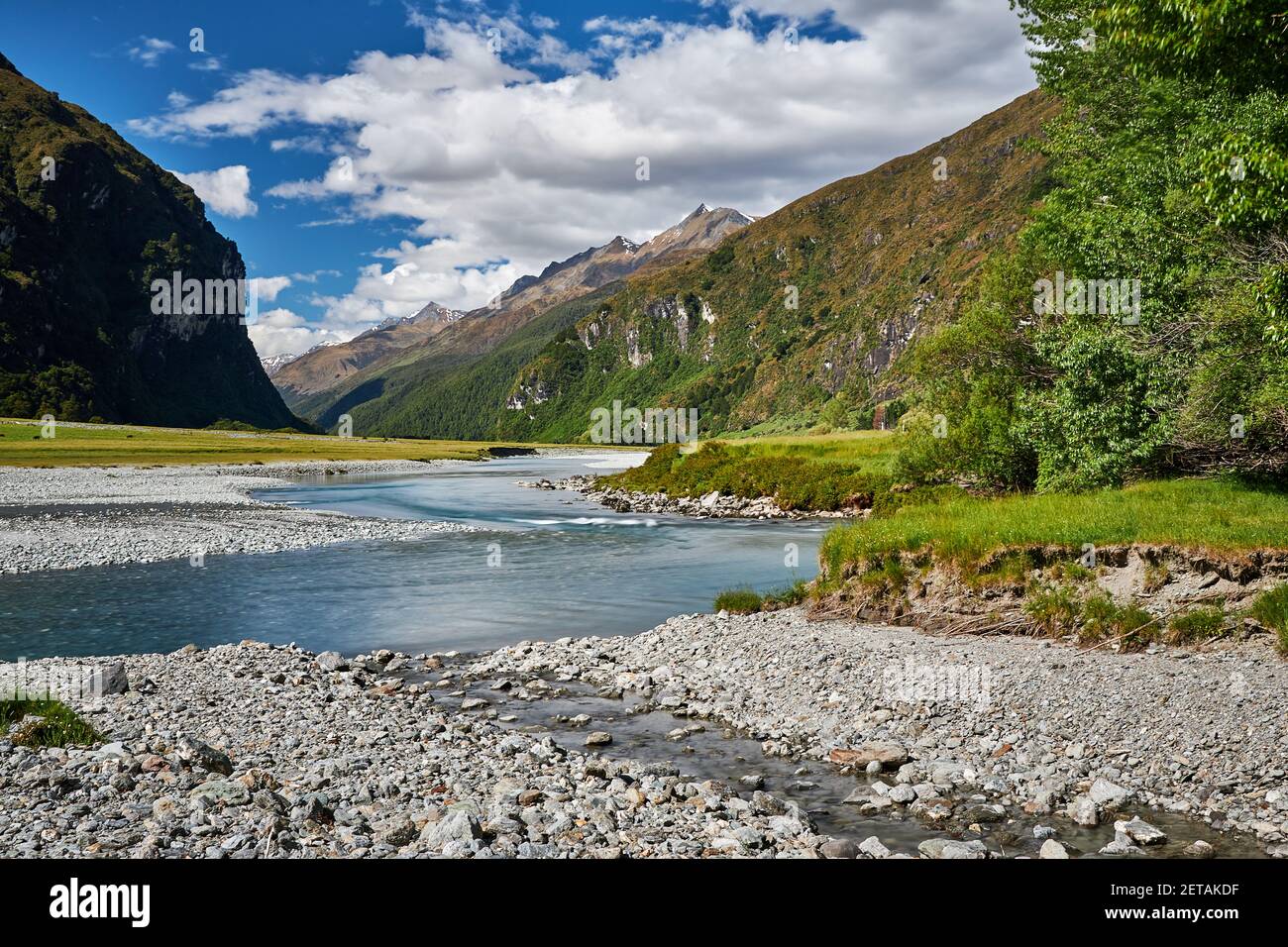 Alpine scenery with the Matukituki River in Mt Aspiring National Park, Mt Aspiring National Otago Stock Photo