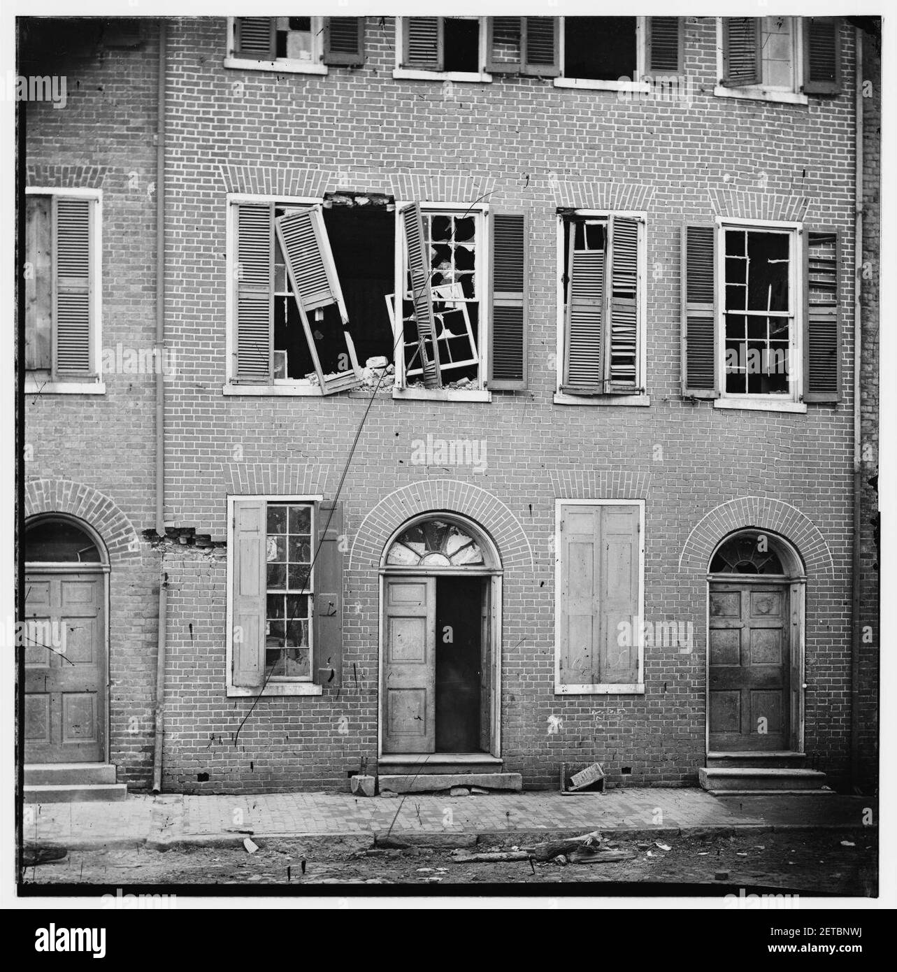 Petersburg, Virginia. Effects of shot & shell on Dunlop house on Bollingbrook Street Stock Photo