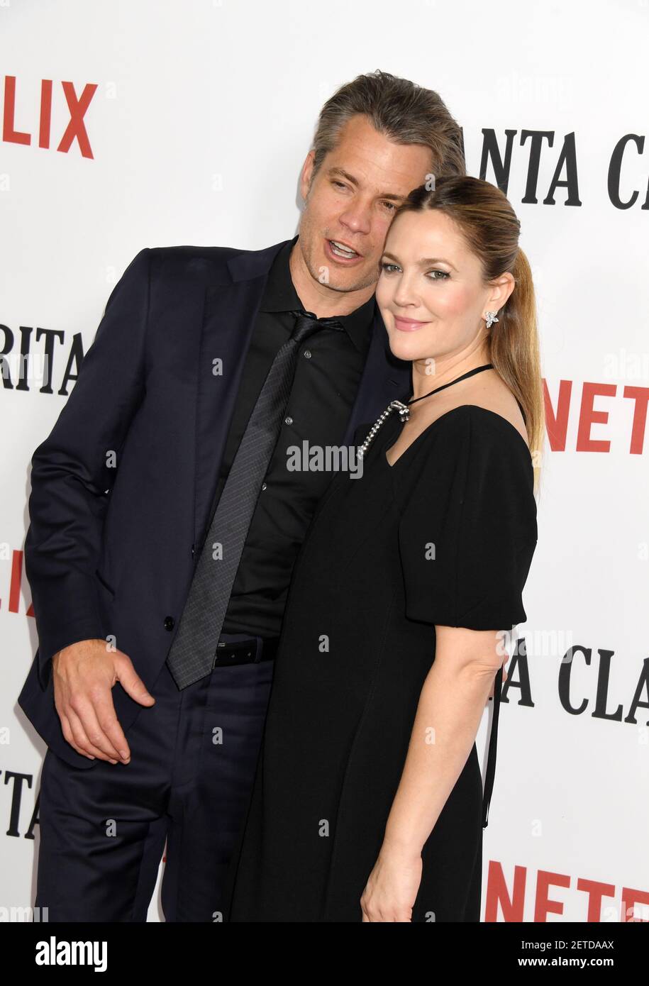L-R: Timothy Olyphant, Drew Barrymore attends the Santa Clarita Diet ...