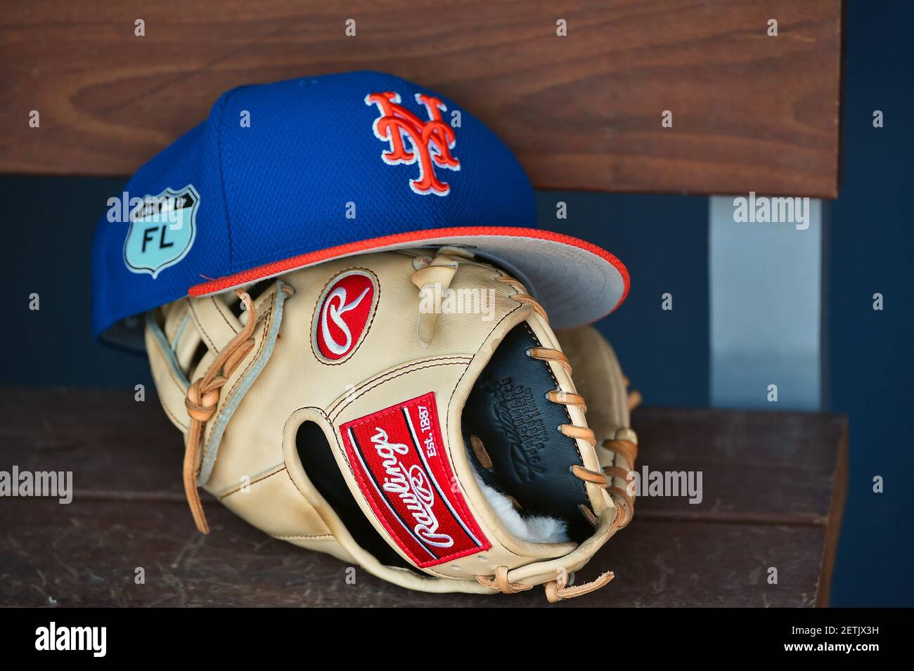 New york mets hat hi-res stock 