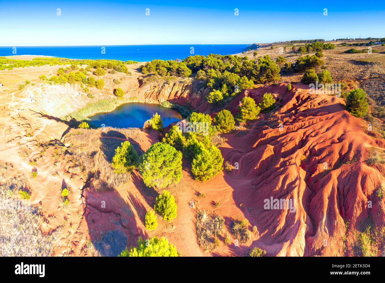 Cava di bauxite drone hi-res stock photography and images - Alamy