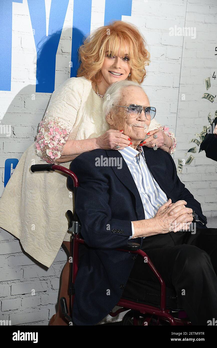 ann-margret-and-husband-roger-smith-attend-the-world-premiere-of-going