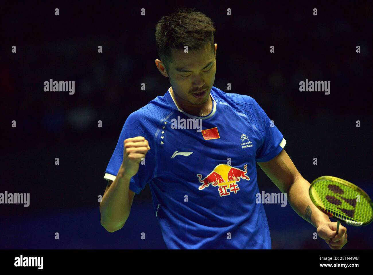 170408) -- KUCHING, April 8, 2017 (Xinhua) -- China's Lin Dan 