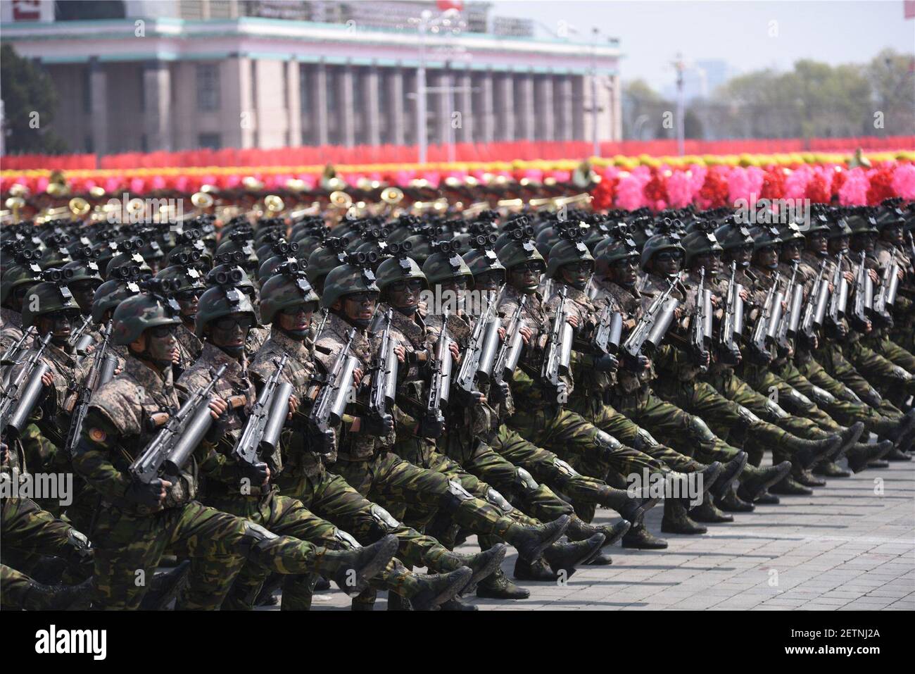 (170415) -- PYONGYANG, April 15, 2017 (Xinhua) -- Soldiers attend a ...