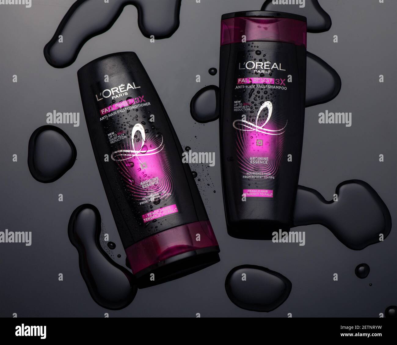 Loreal shampoo hi-res stock photography and images - Alamy